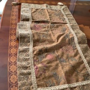 60 inches table runner